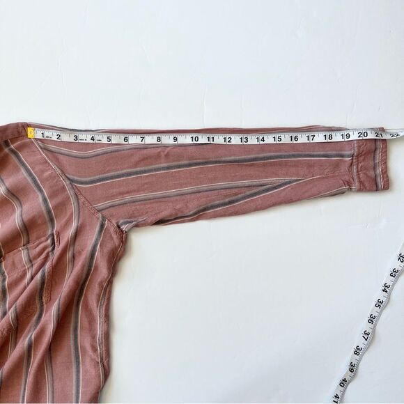 American Eagle Oversized Long Sleeve Button Striped Blouse Size M - Picture 11 of 11